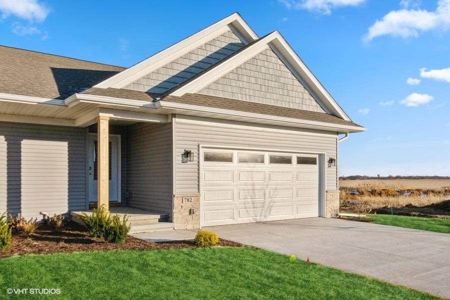 795 Brook Ridge Ave - Photo 1