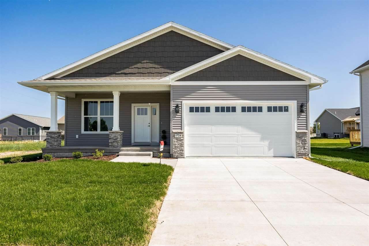 1724 Sherman Drive - Photo 1