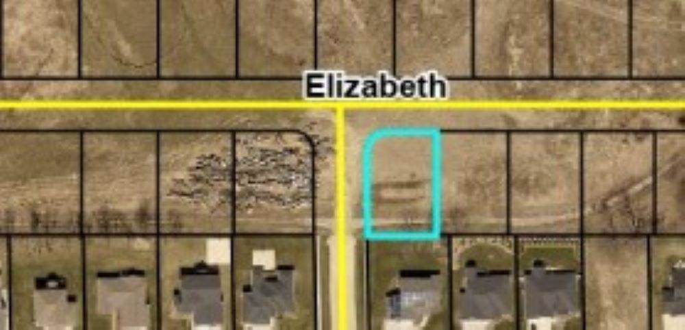 501 Elizabeth Ln - Photo 1