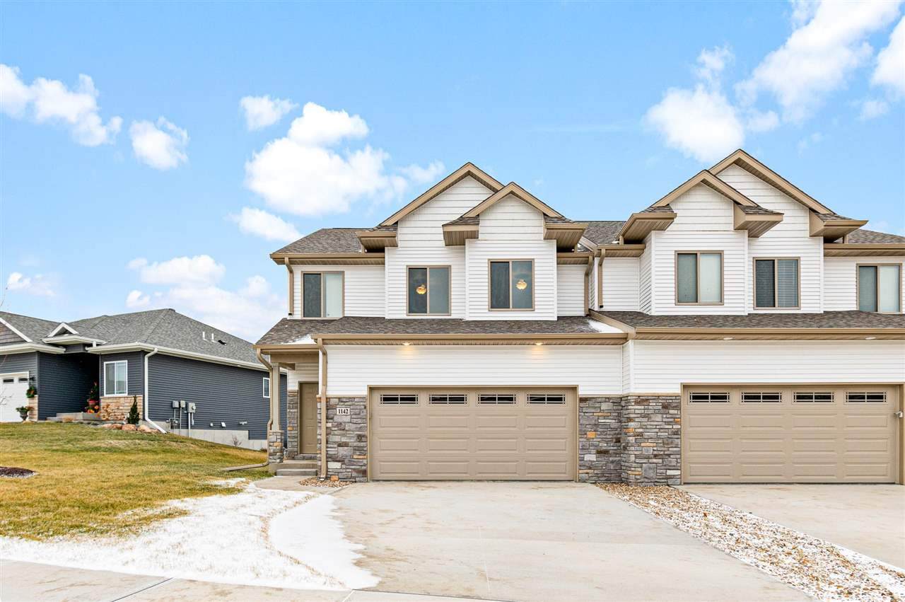 1142 Leann Cir - Photo 1
