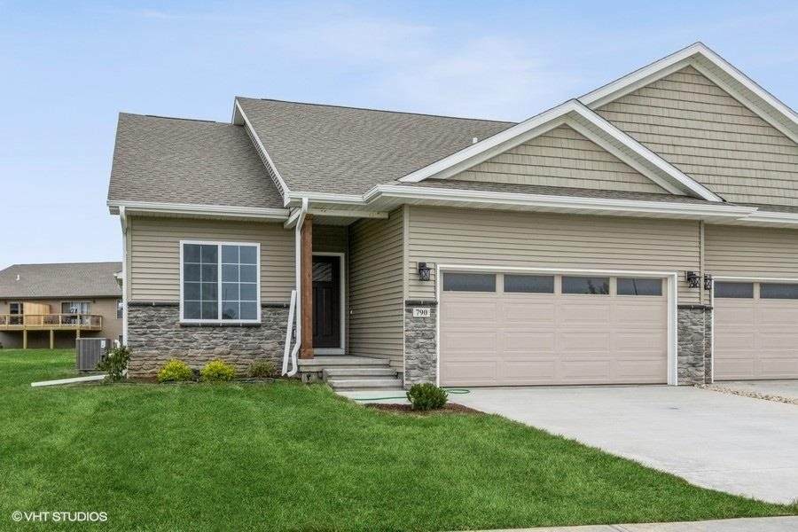 928 Oakland Trail - Photo 1