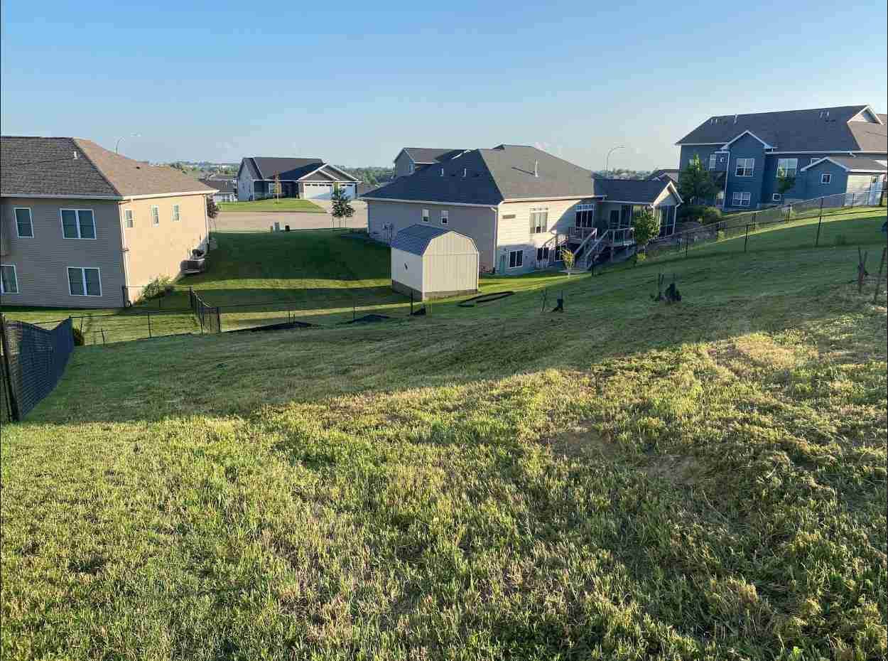 505 Dogwood Ln - Photo 1
