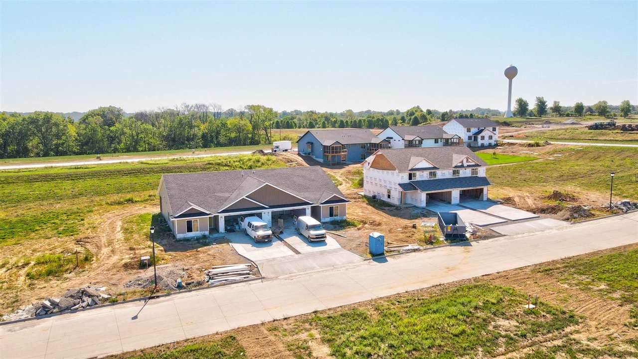 218B Vista Drive - Photo 1