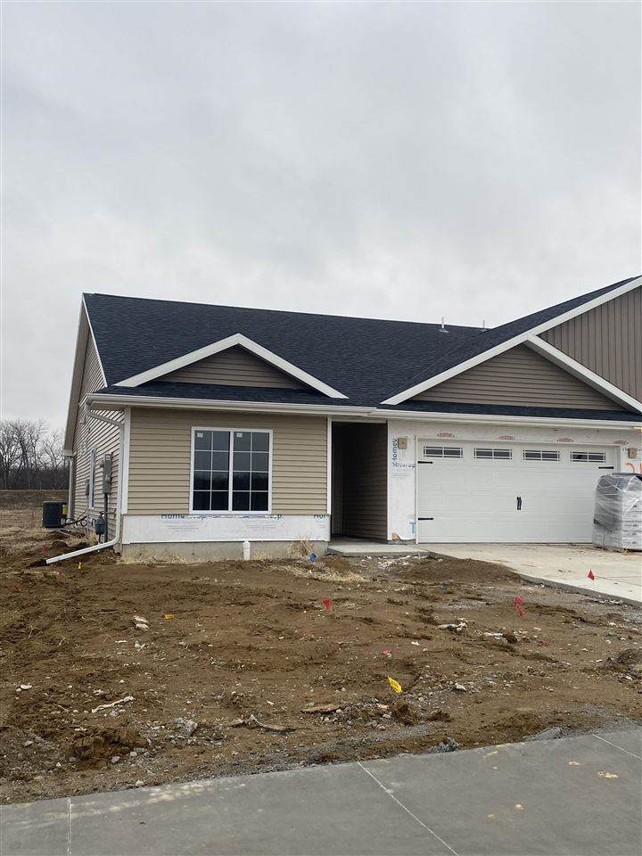 218A Vista Drive - Photo 1