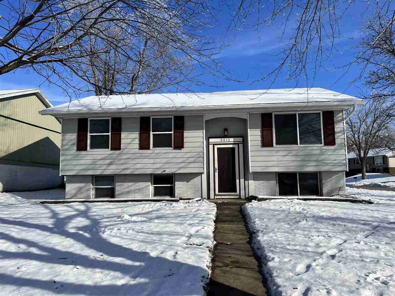 6612 Idlebrook Ln Ne - Photo 1