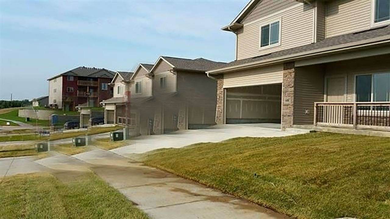 591 & 593 Croell Ave - Photo 1
