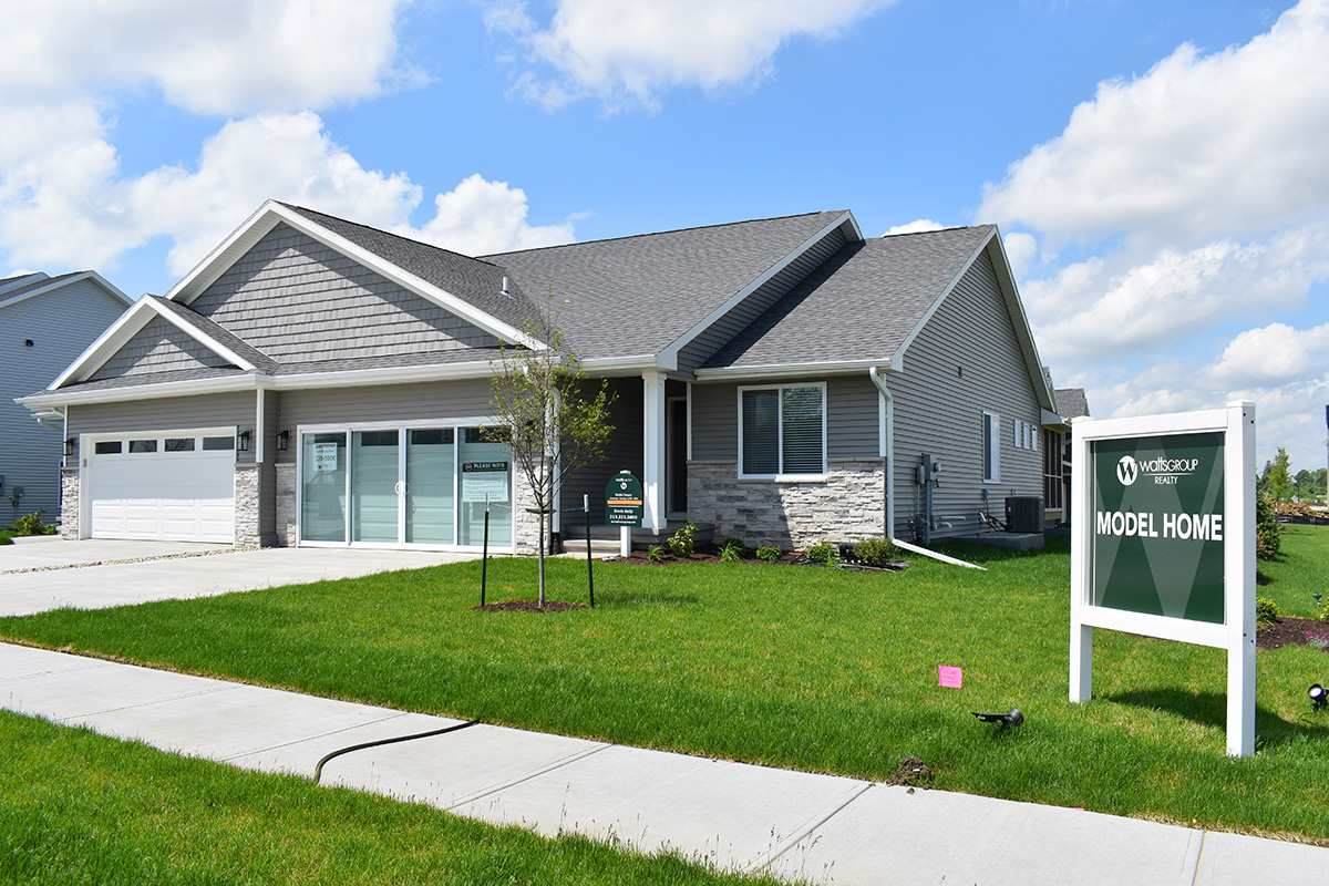 702 Brook Ridge Ave - Photo 1