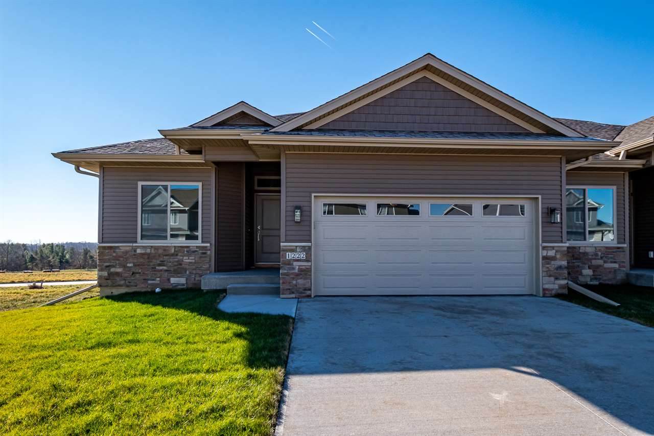 1222 Leann Cir - Photo 1