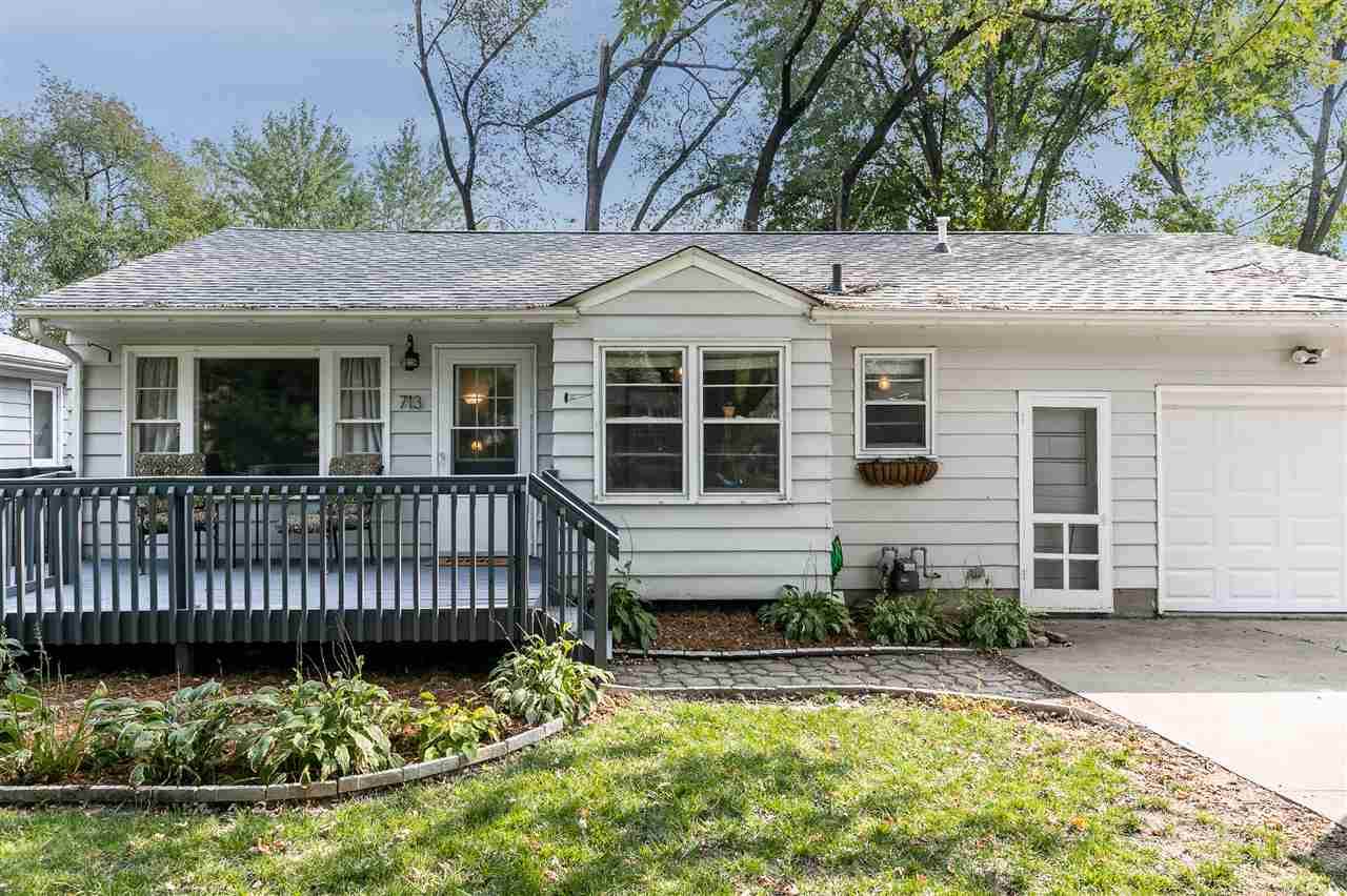 713 5th Avenue Pl - Photo 1