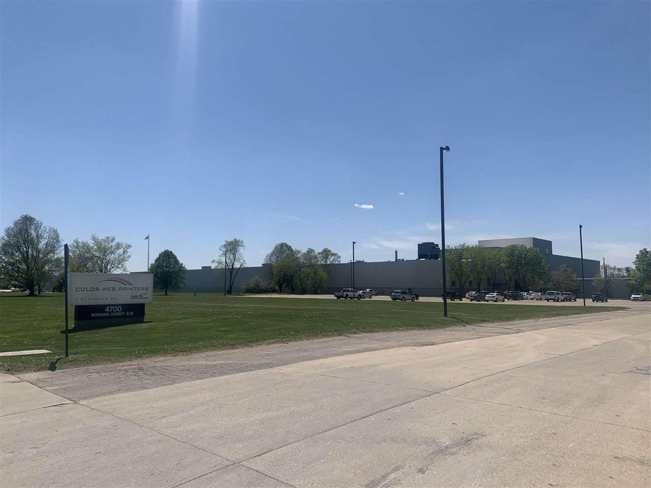 4700 Bowling St Sw - Photo 1
