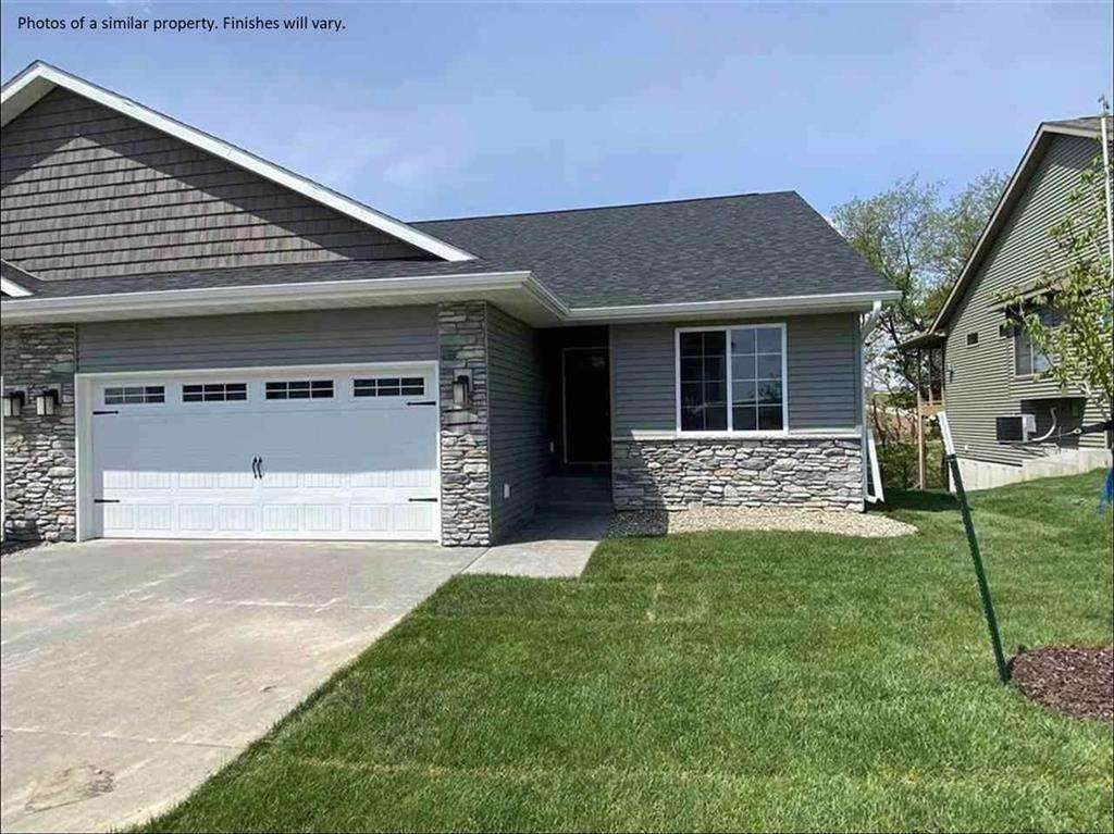 711 Hillside Drive - Photo 1