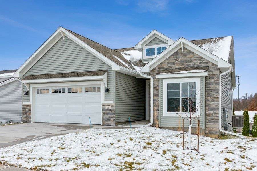 8 Pinnacle Ln - Photo 1