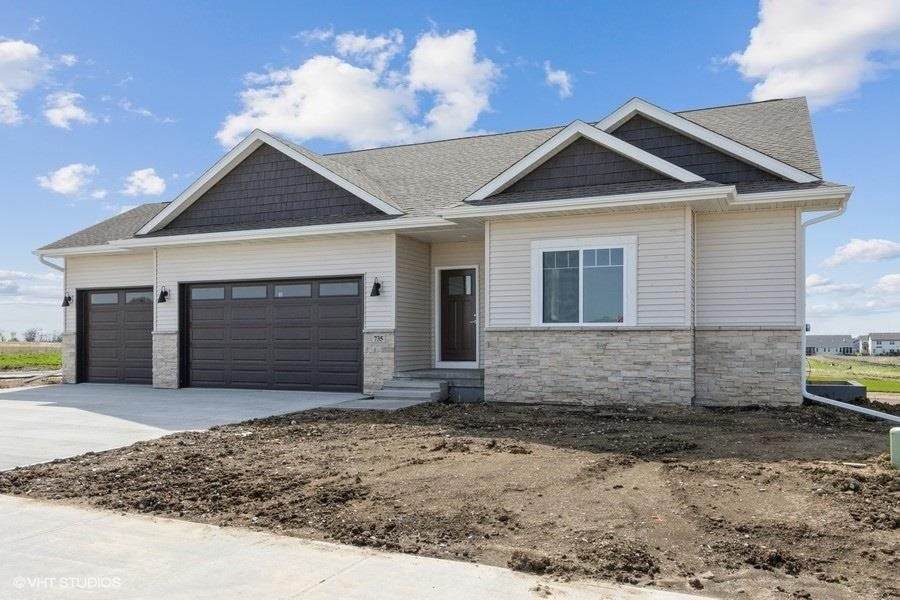 4537 Luke Dr - Photo 1