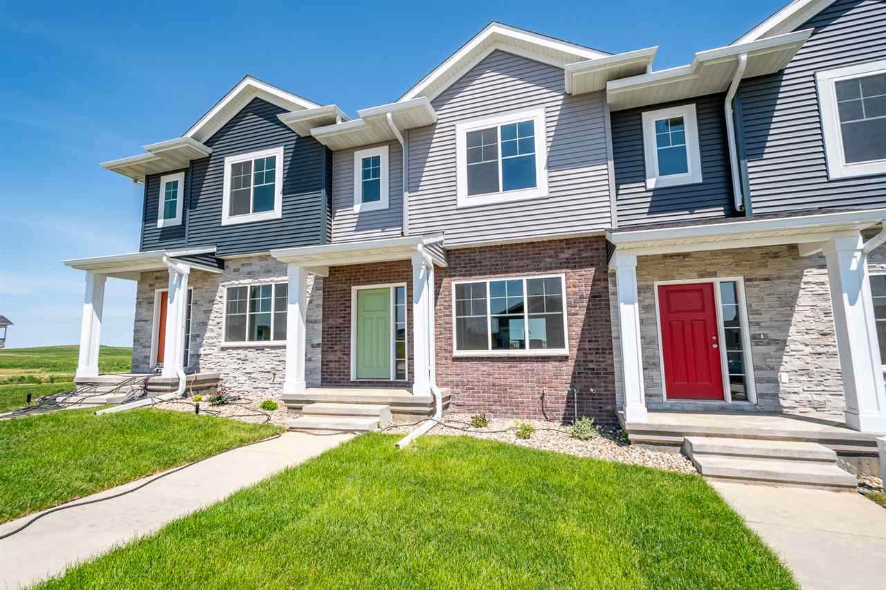 596 Prairie Dr - Photo 1