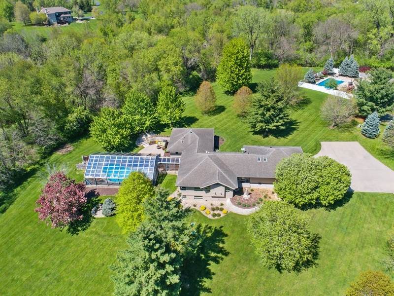 3742 Forest Gate Dr Ne - Photo 1