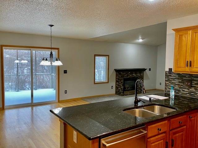 2287 Grantview Dr - Photo 1
