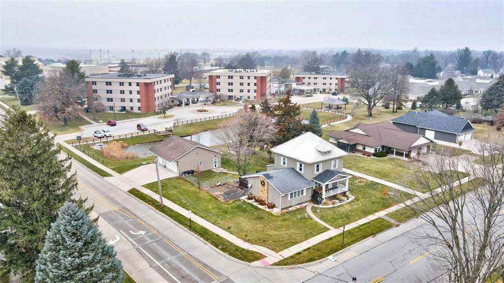 1133 Iowa Avenue - Photo 1