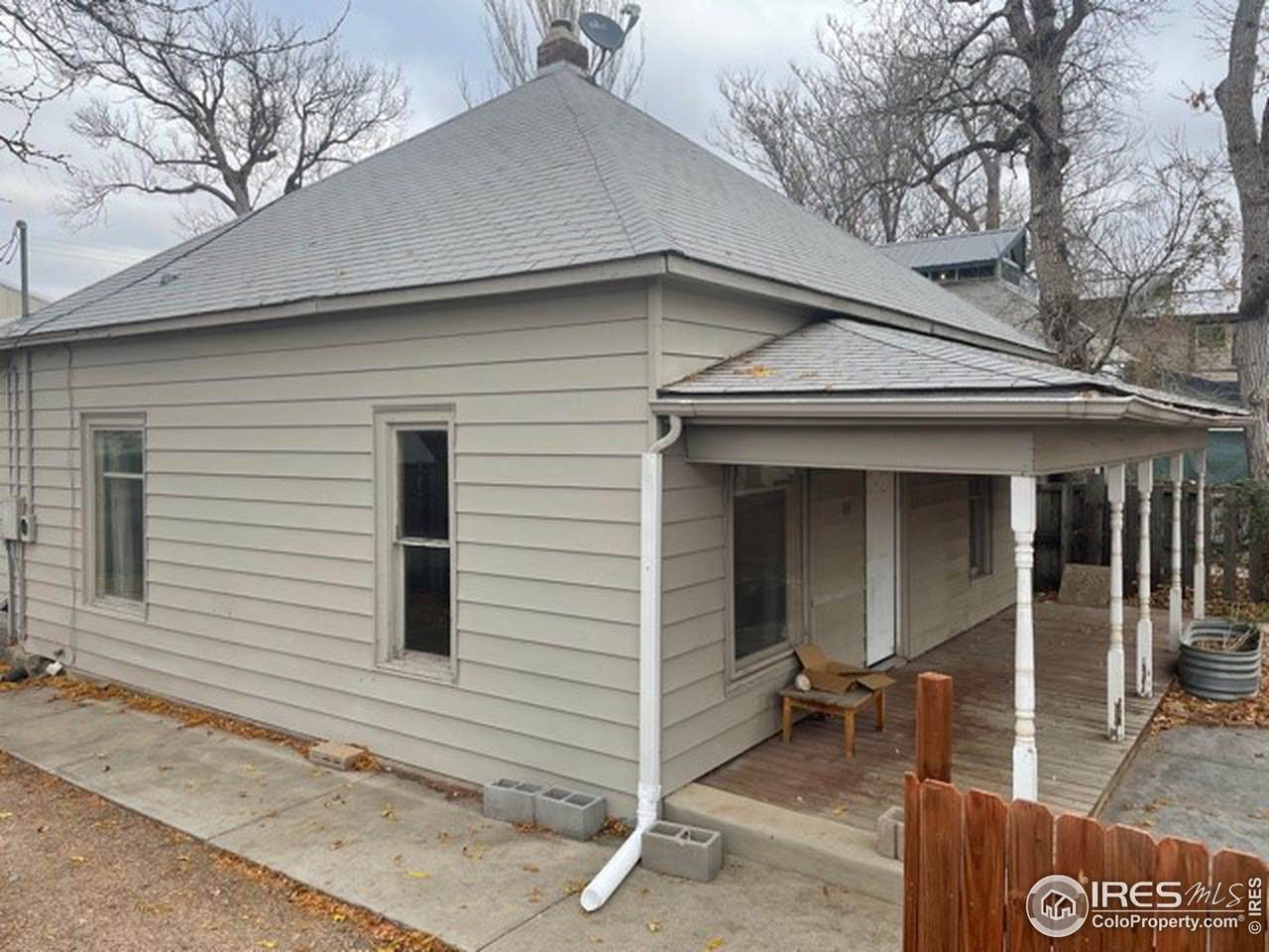 144 Mountain Ave - Photo 1