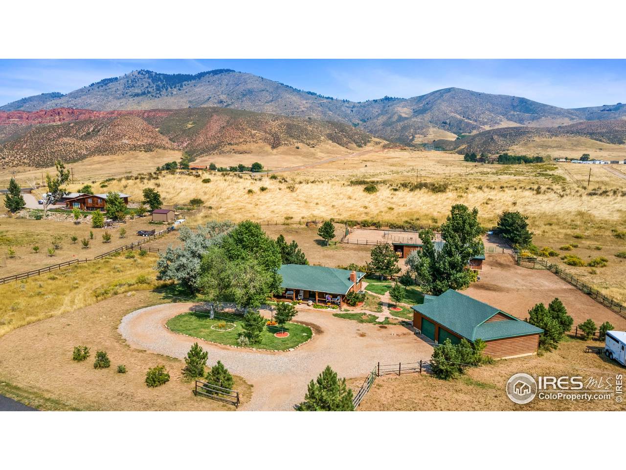 8029 Firethorn Dr - Photo 1