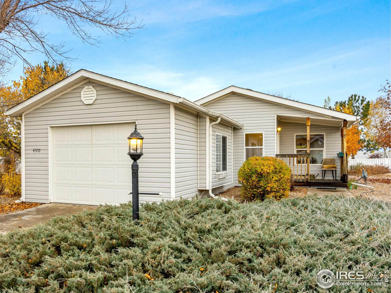 4557 Joydance Ct - Photo 1