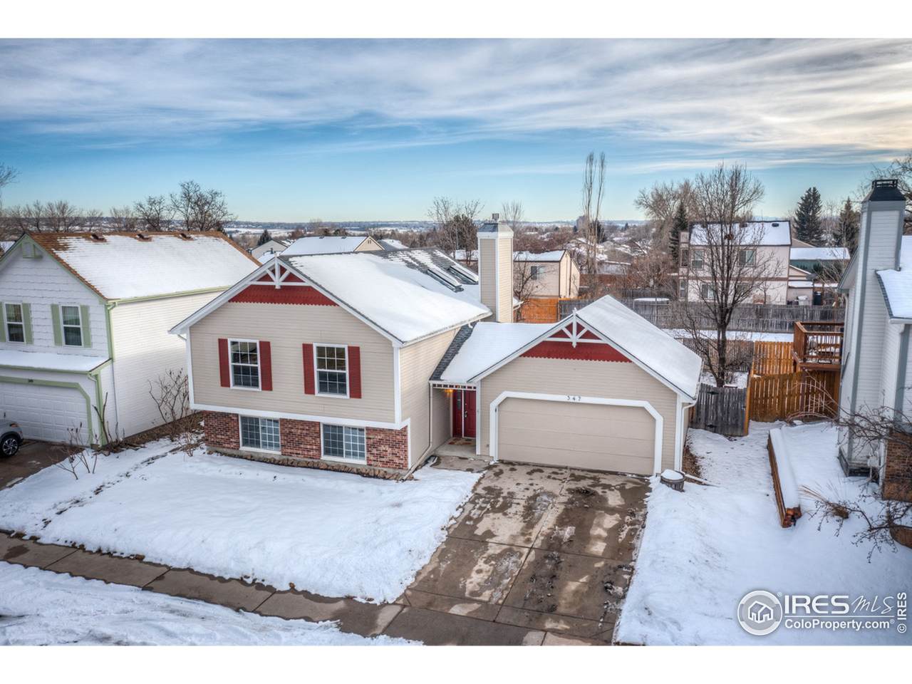 347 Mulberry Cir - Photo 1