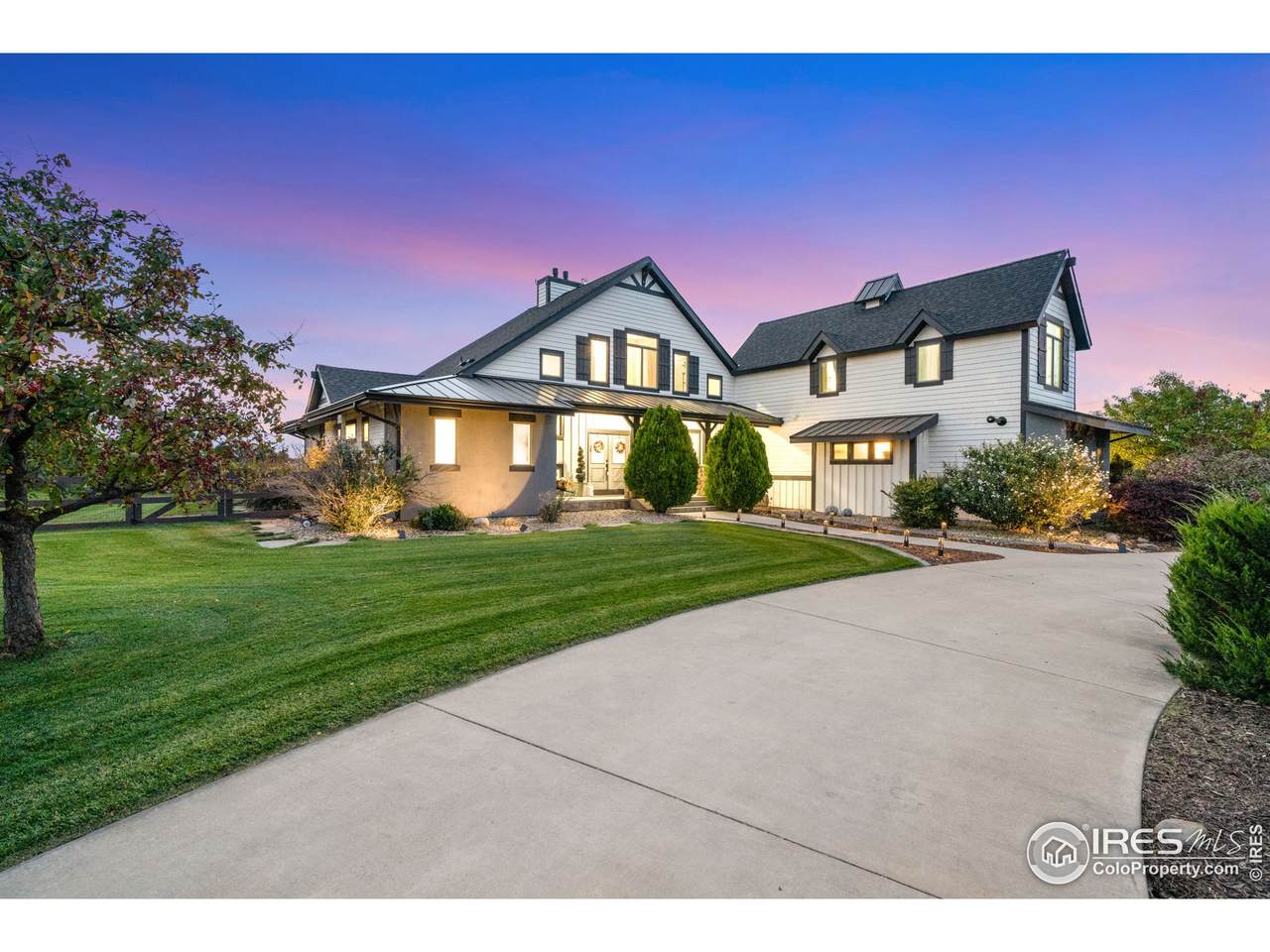 37001 Soaring Eagle Cir - Photo 1