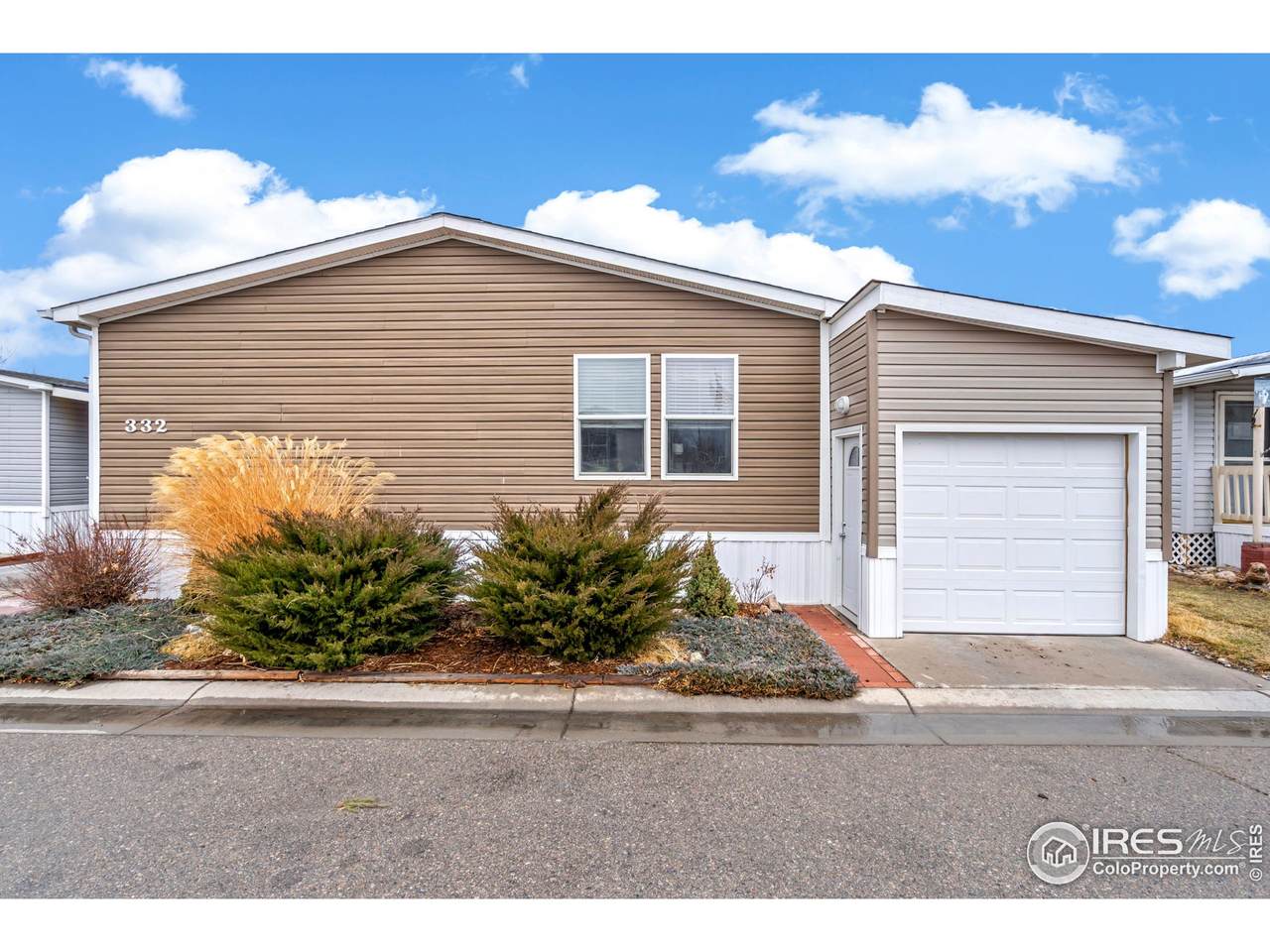 4412 Mulberry St - Photo 1