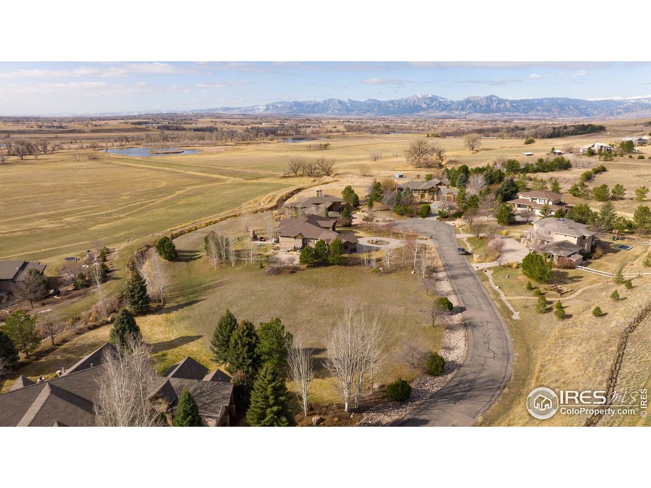 10468 Sunlight Dr - Photo 1