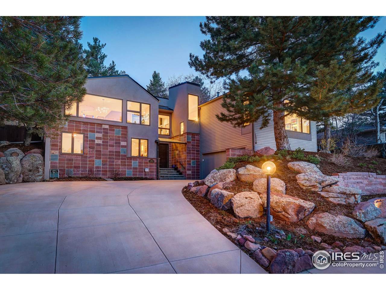 2650 Juilliard St - Photo 1