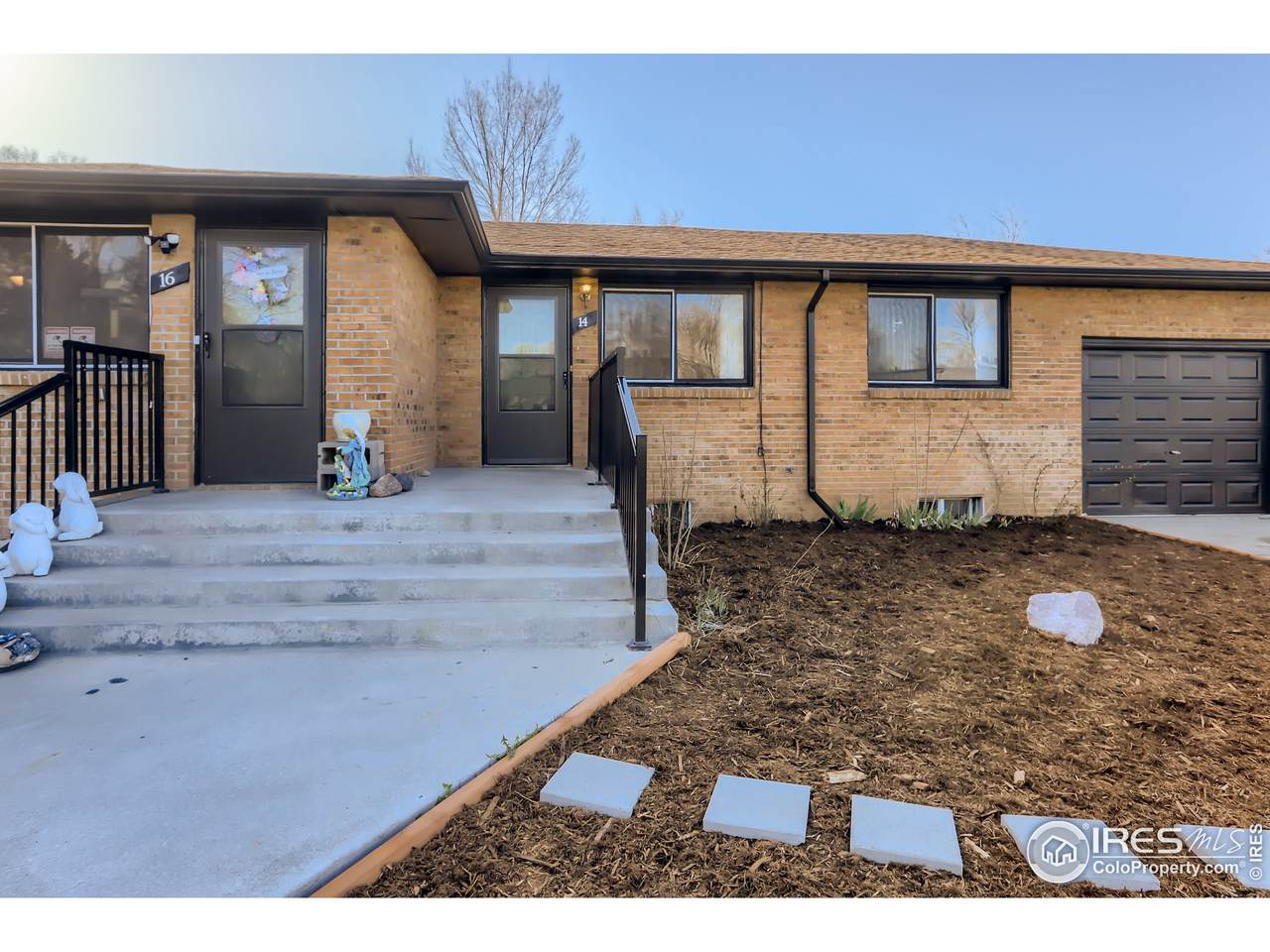 14 Emery Way - Photo 1