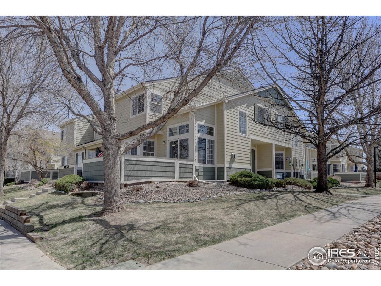 930 Button Rock Dr - Photo 1