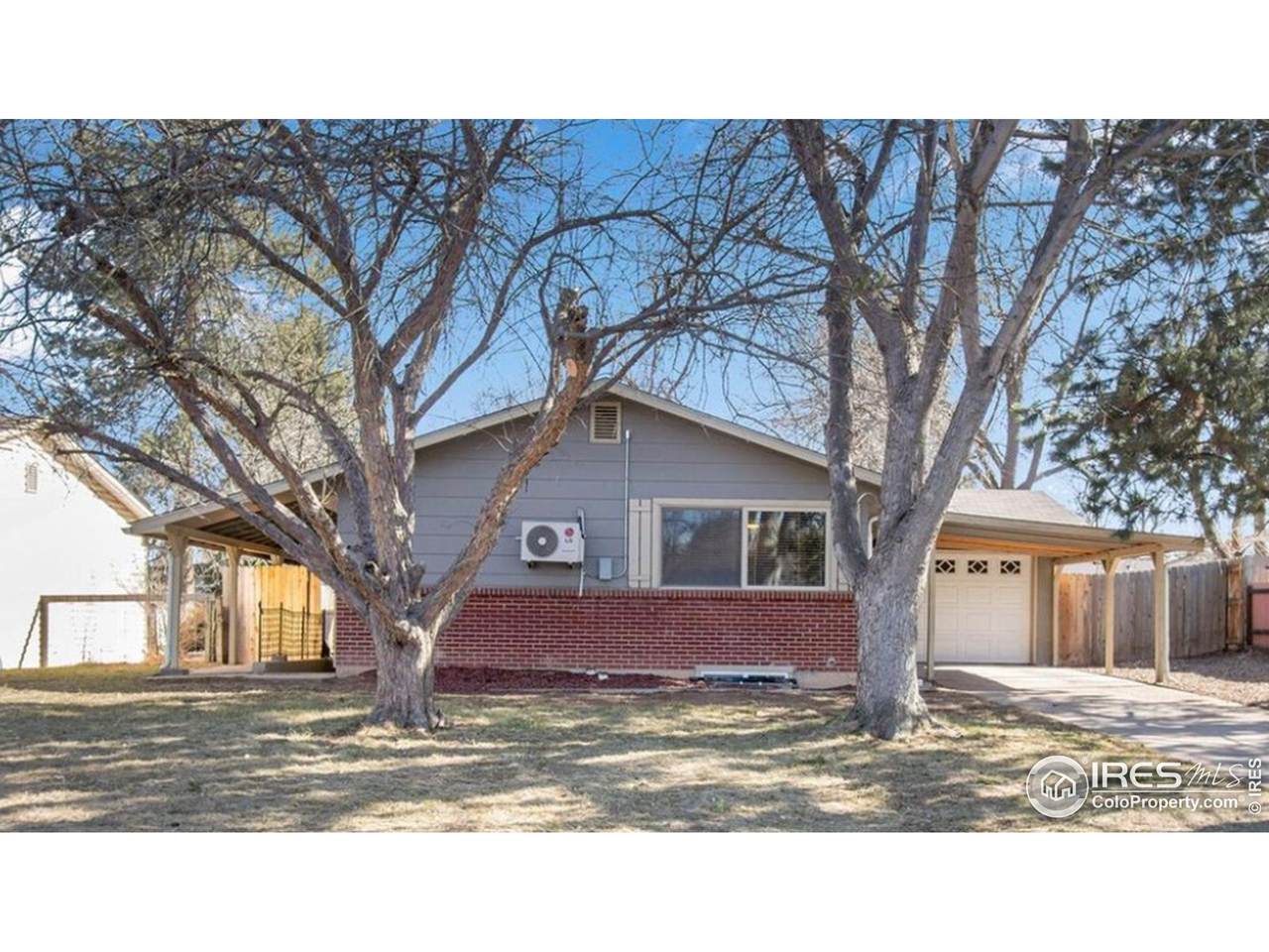 1917 Oakwood Dr - Photo 1