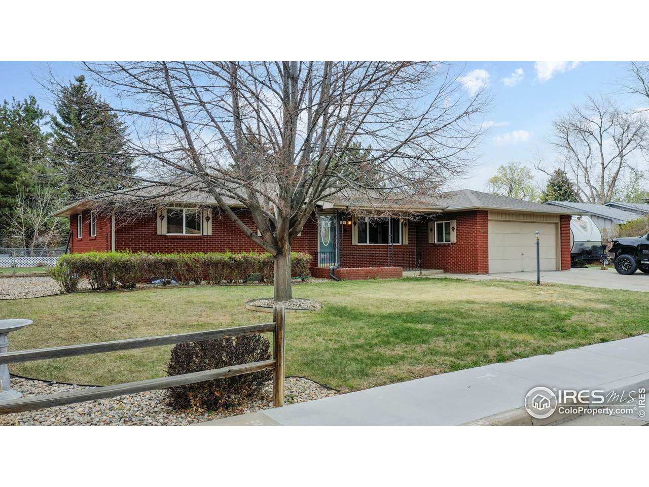 2015 Estrella Ave - Photo 1
