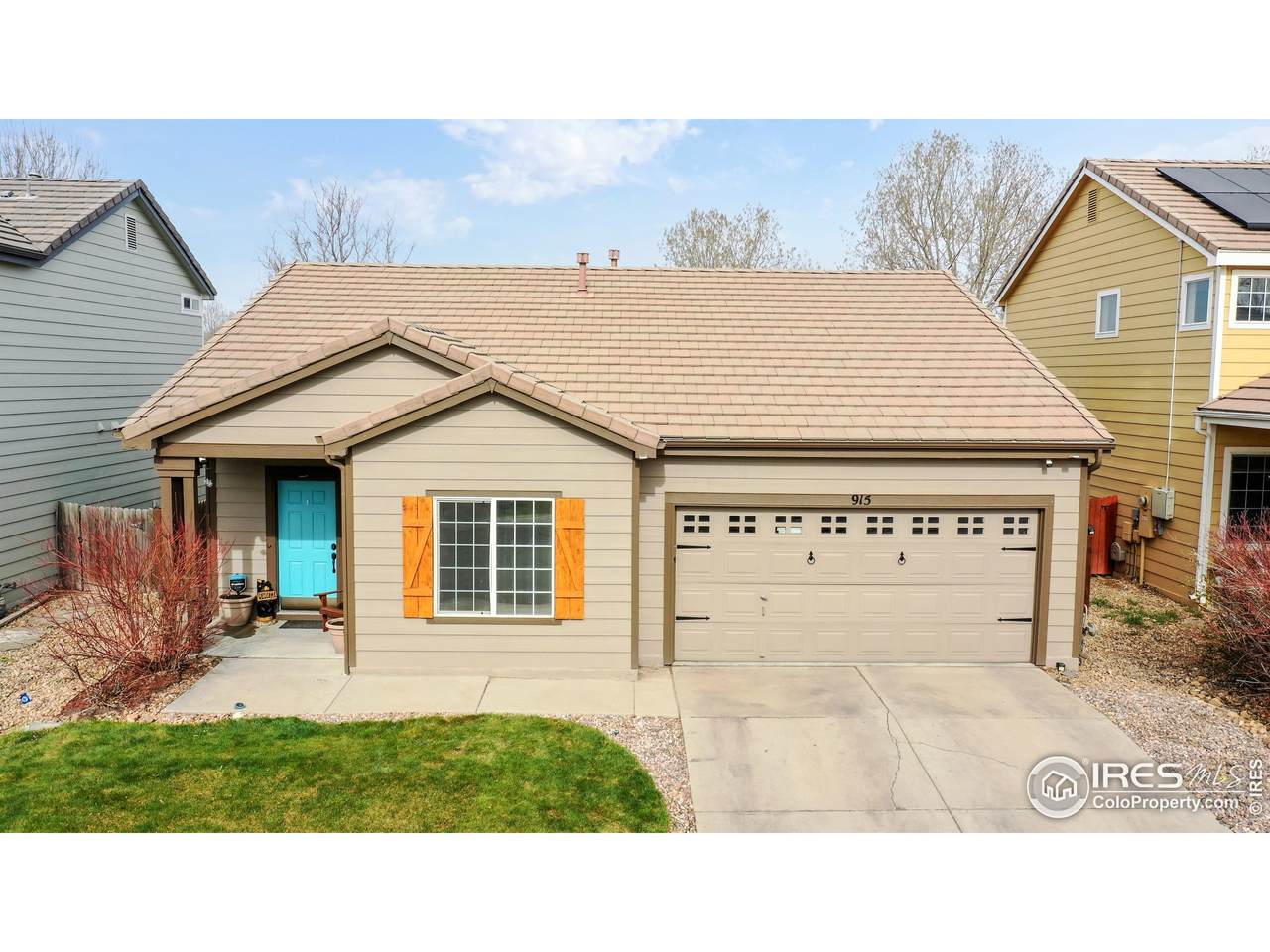 915 Glenloch Dr - Photo 1
