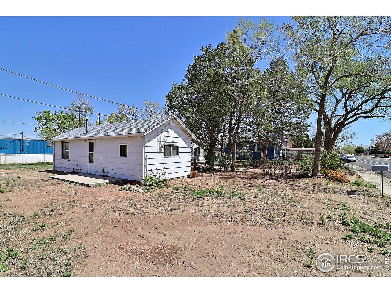 935 C St - Photo 1