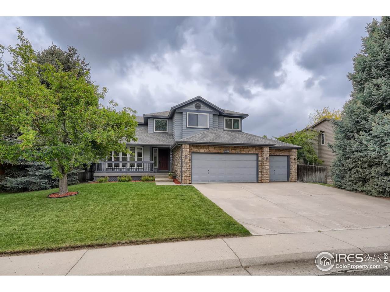 1638 Zinnia Cir - Photo 1