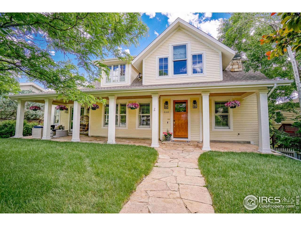 3132 5th St - Photo 1