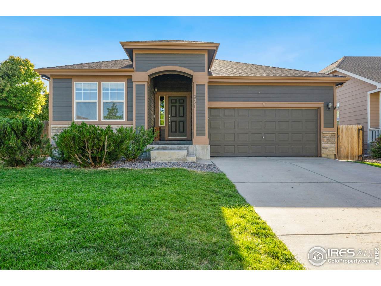 2721 Port Place Dr - Photo 1