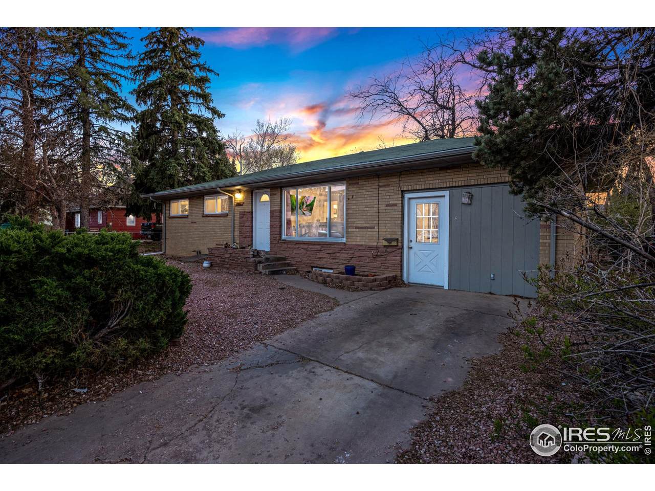 615 City Park Ave - Photo 1