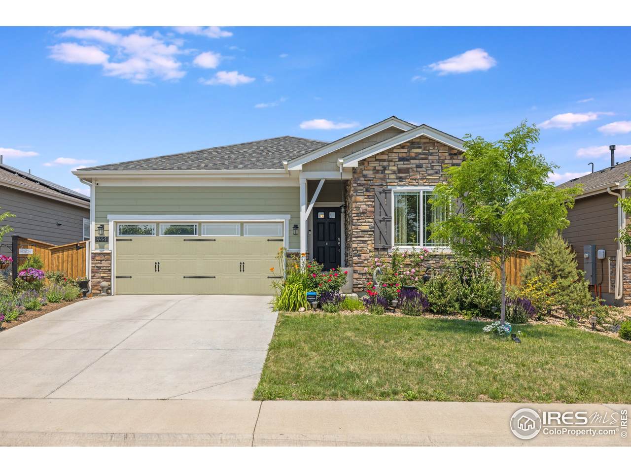 944 Prairiestar Dr - Photo 1