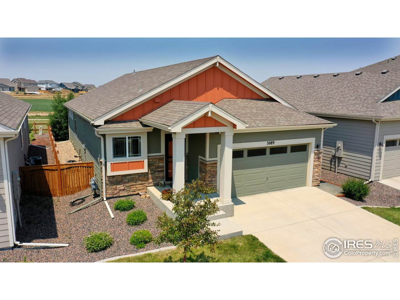 3089 Thorn Cir - Photo 1