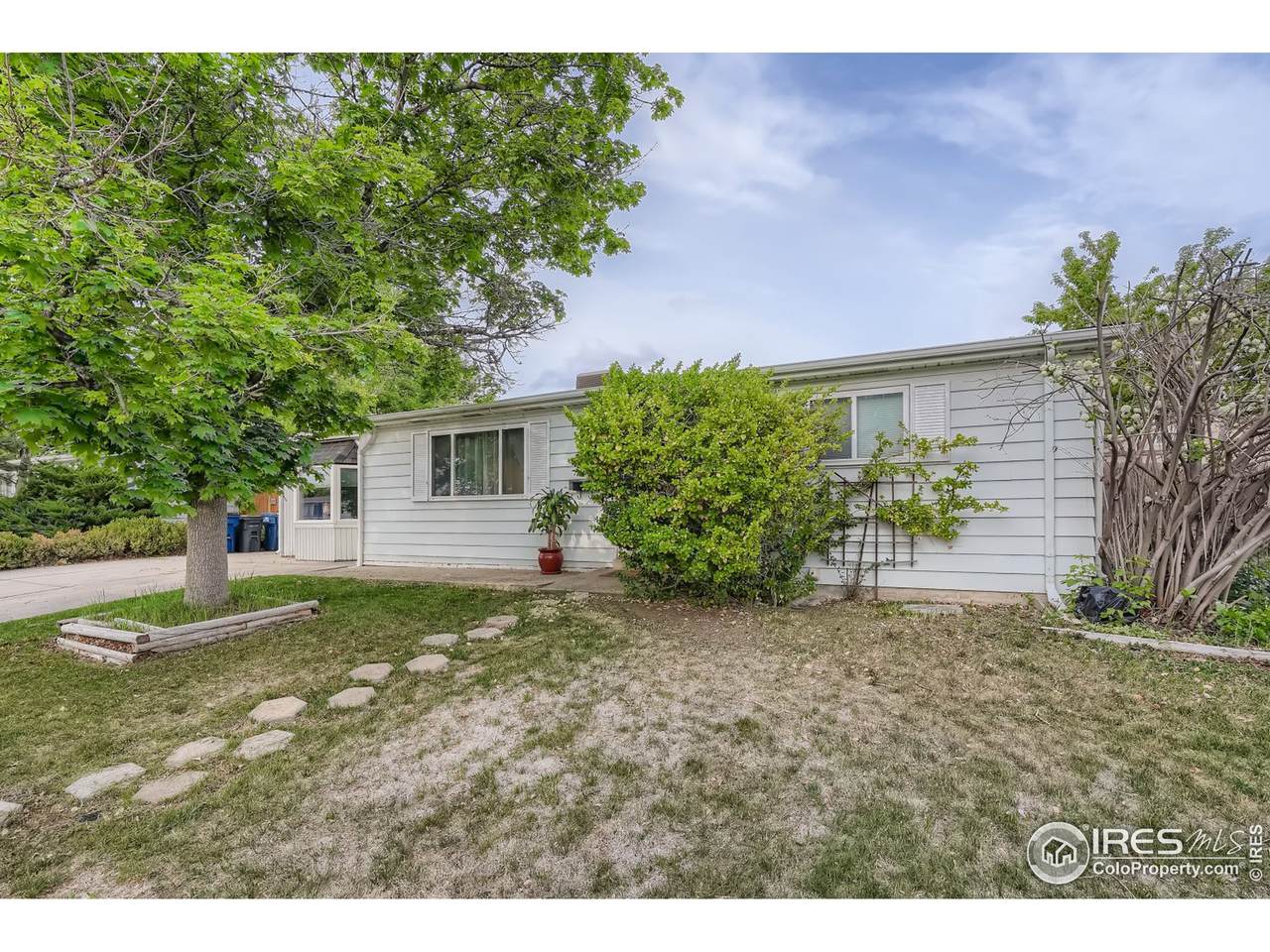 9126 Hunter St - Photo 1