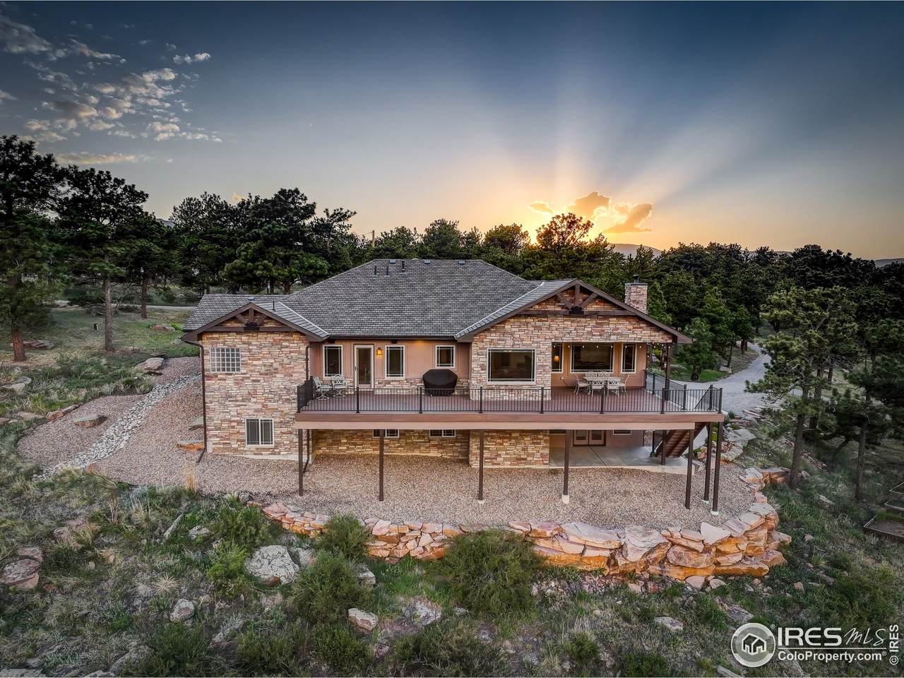 315 Sandstone Dr - Photo 1