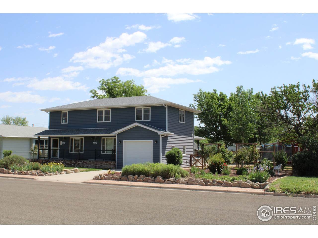 650 Delta Ave - Photo 1