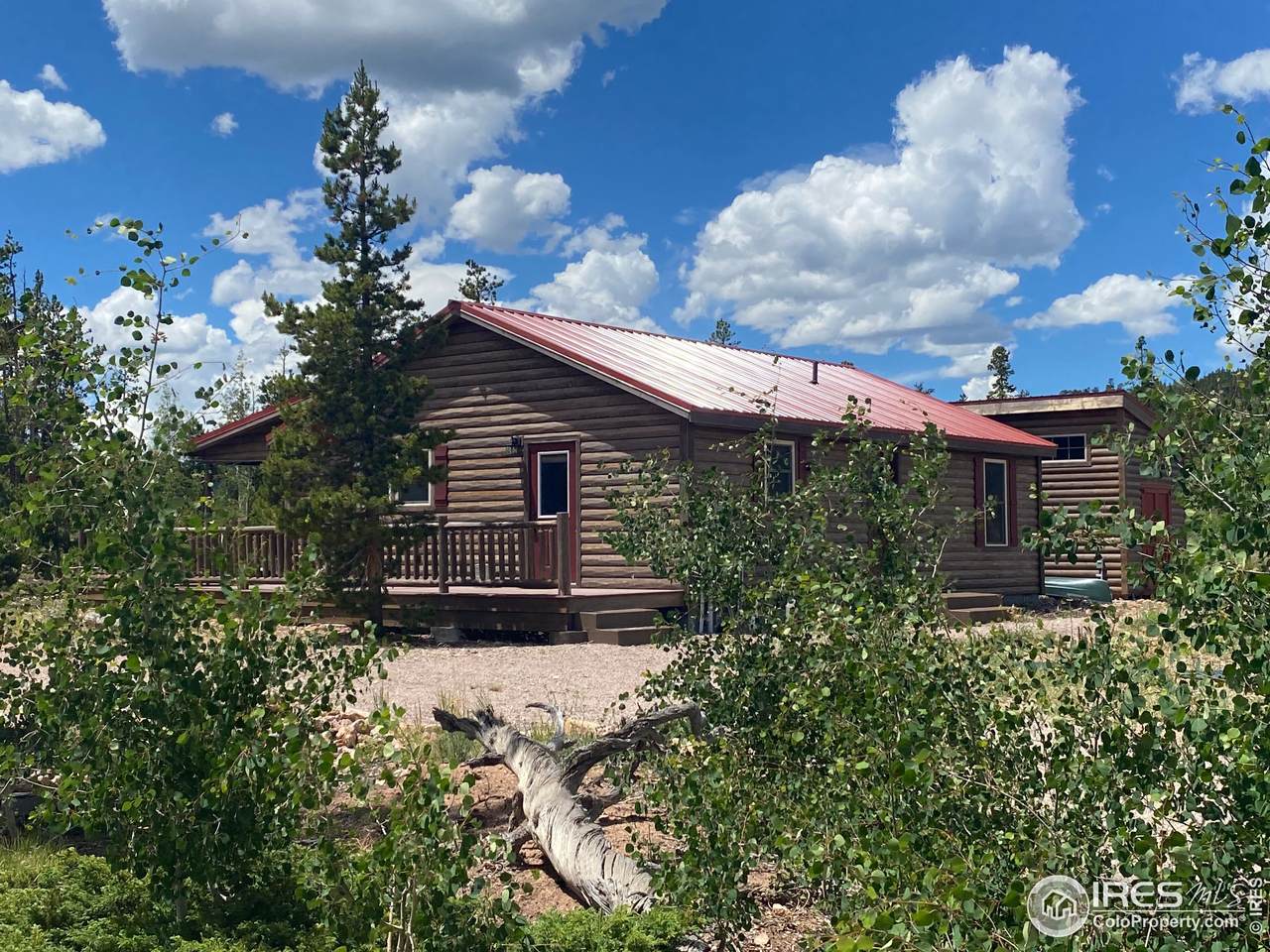 425 Manso Way - Photo 1