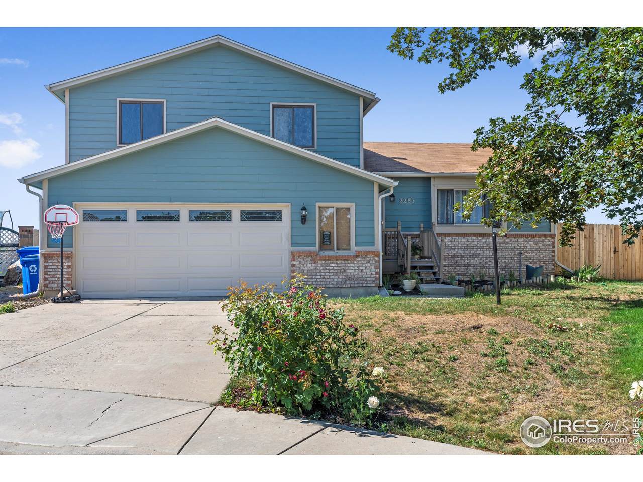 2283 Danielle Ct - Photo 1