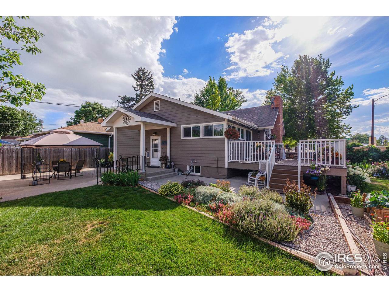 760 Franklin Ave - Photo 1