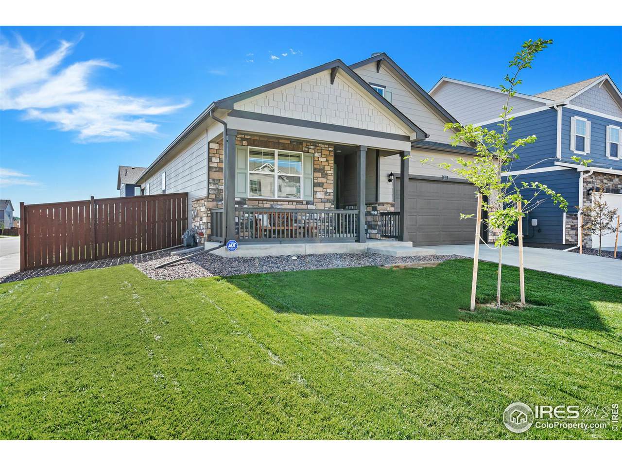 215 Swallow Rd - Photo 1