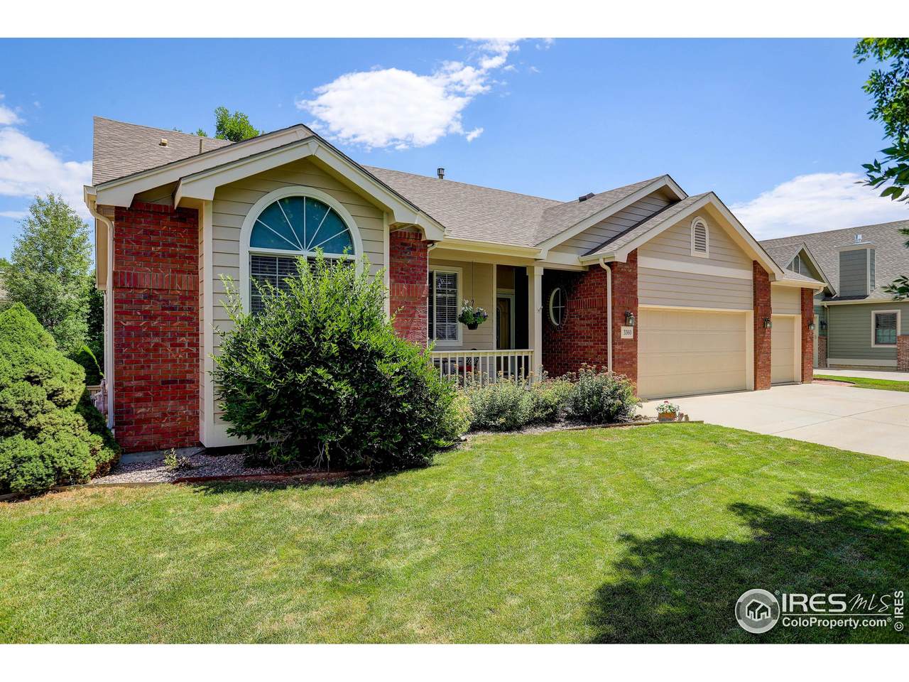 3360 Westerdoll Ave - Photo 1