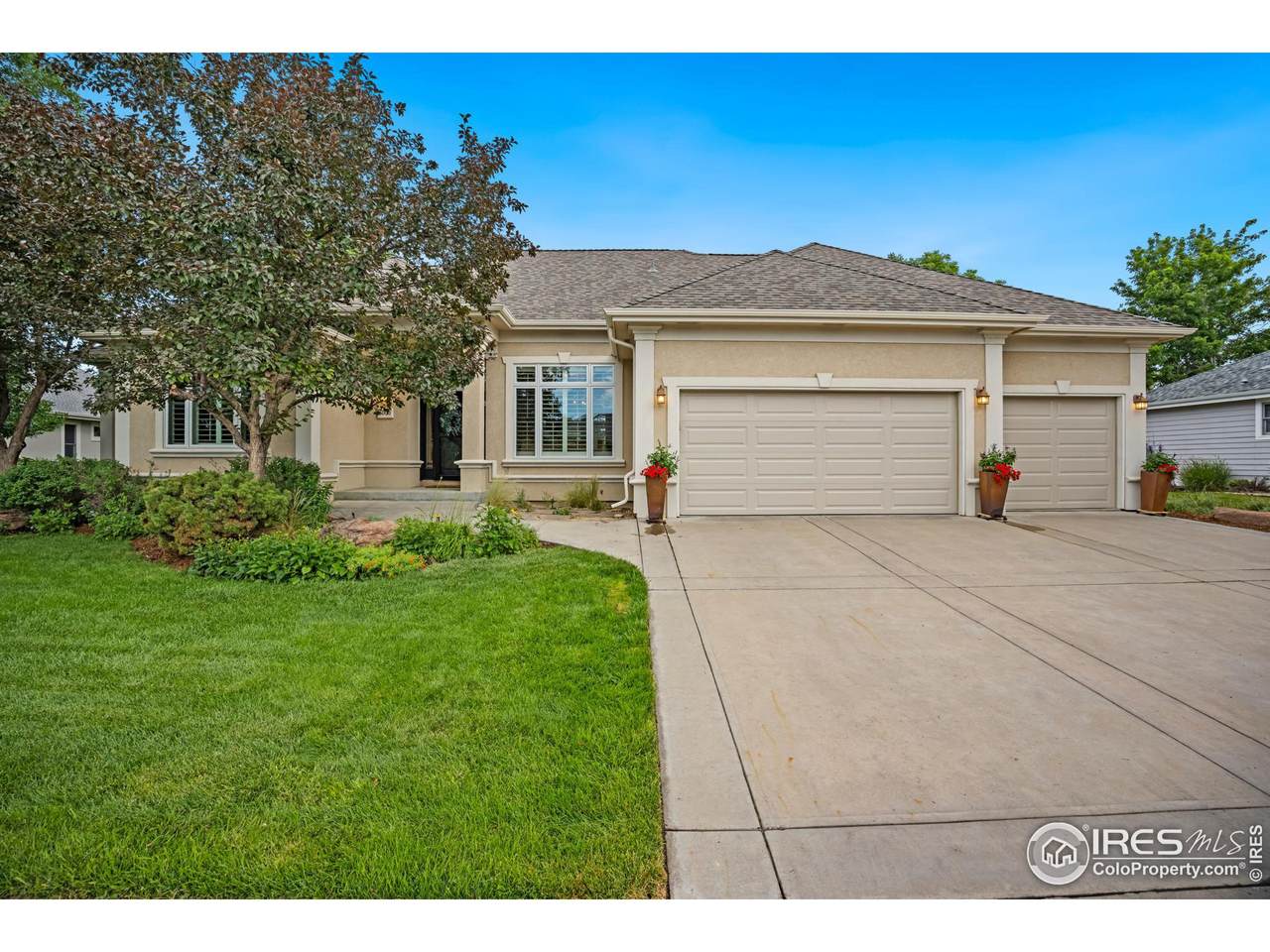 1000 Belvedere Ct - Photo 1